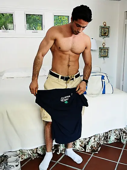 Lovely sexpot gives blowjob before her pussy gets drilled from b