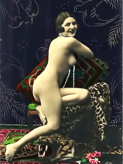 Voluptuous bimbo teases perky