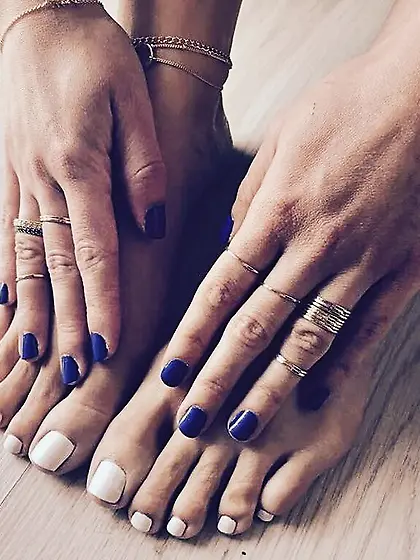 Petite straight milf