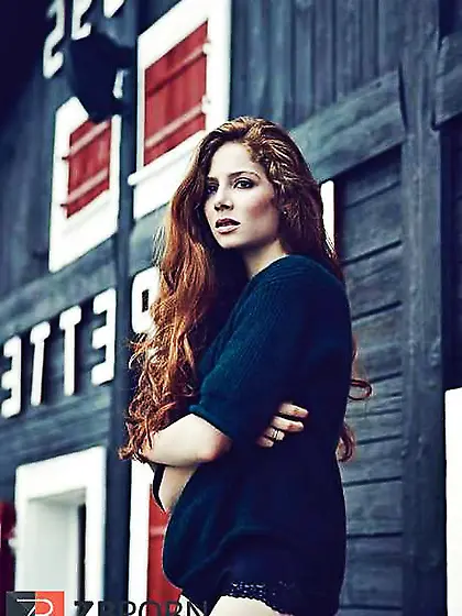 Jenna,  actress acquaintance puny orbs