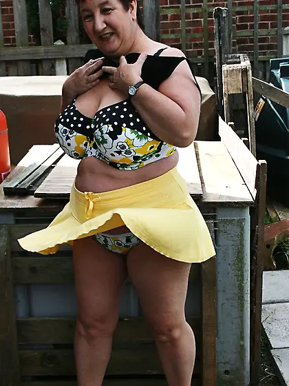 Steaming hot granny strips