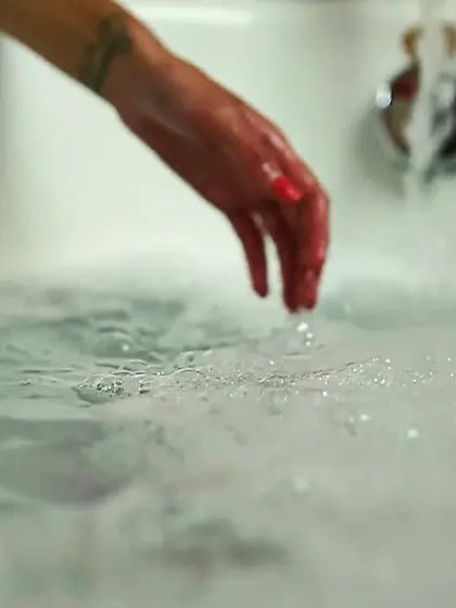 Winsome lady receive first-class