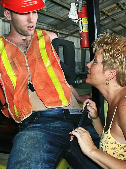 Short hair secretary