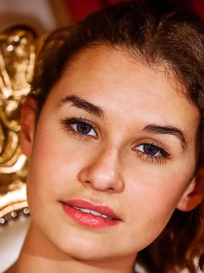 Stripping skinny ass