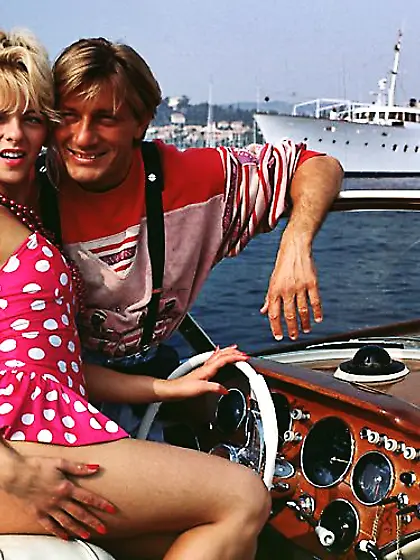 Seventies lady loves cock