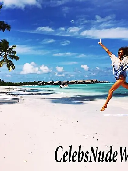 Sexy Photos of Alessandra Ambrosio