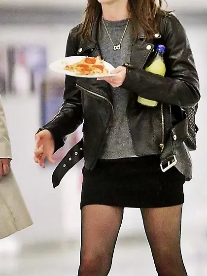 Emma Watson, cum for Emma in stockings/pantyhose