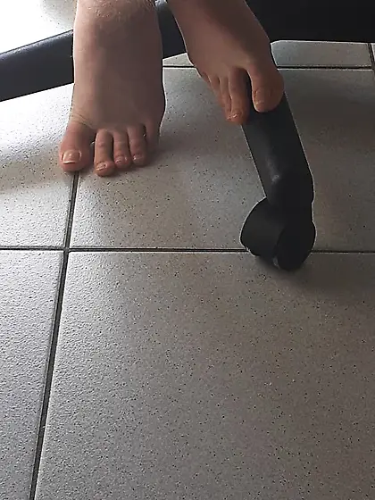 Some pictures of my friend's delicious feet