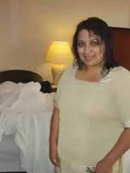 British Wife in Desi Dresses