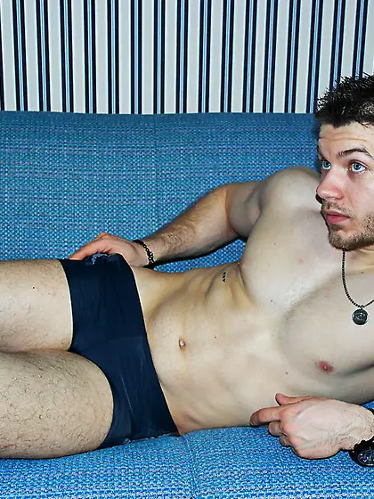 White gay robbyshawz anal