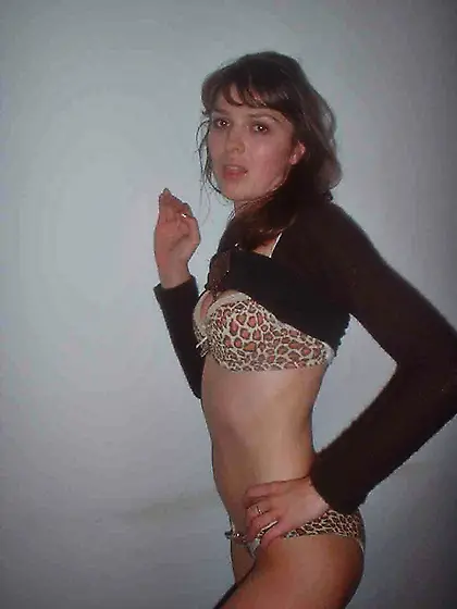 Amateur Non-nude Whore