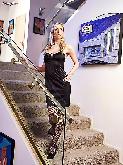 Classy blonde babe Sammie Rhodes strips her black dress and teas