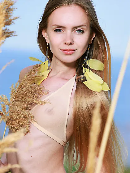 Skinny blonde takes flesh