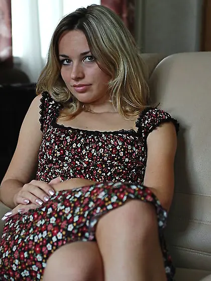 Attractive blonde is going to play with her cute pussy after a g