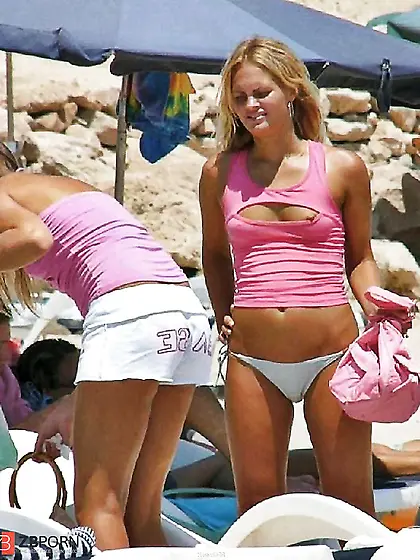 Sport damsels, limber, upskirts and ooops