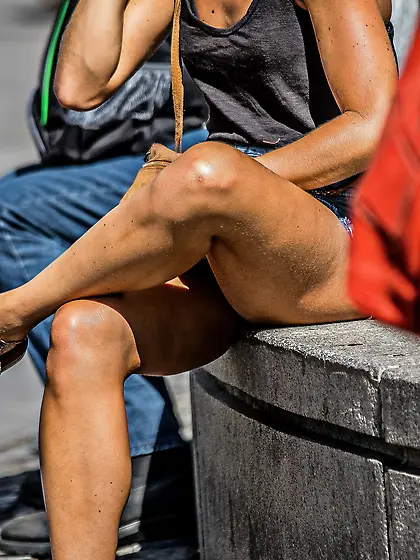 Vestida como una Puta,  candid muy follable,