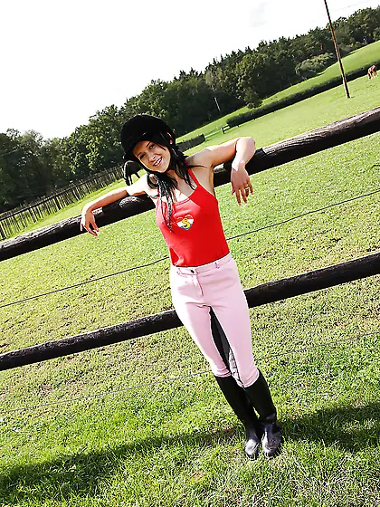 Stunning big tit teen