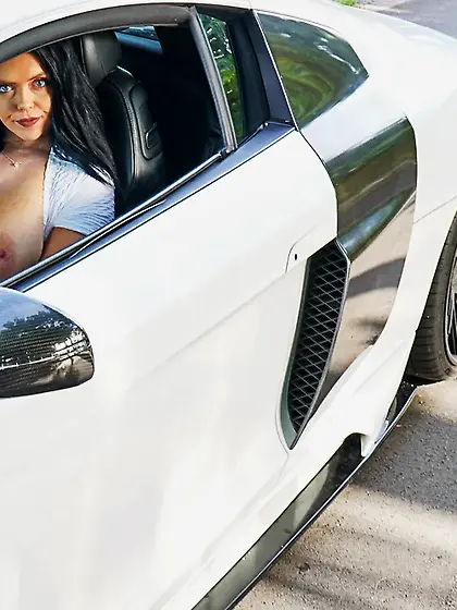 Ryan Smiles pulling up like