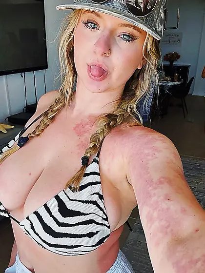 Rhyleigh Ivy Busty Cute Nonnude