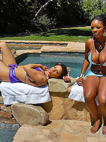 Horny ebony hoes Alexis Silver and Stacy Adams have wild threeso