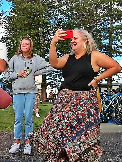 WNBR Byron Bay public erection flasher for ladies