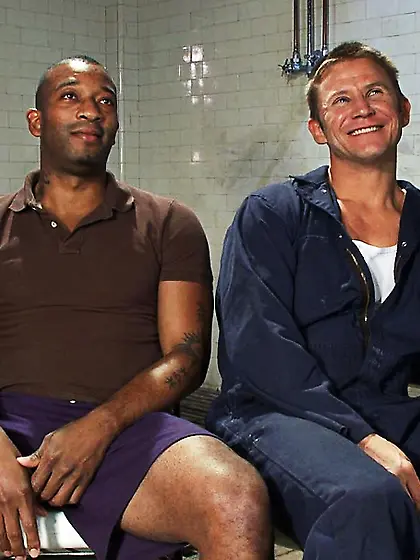 Hung black dude horny