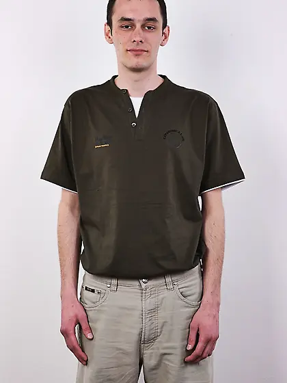 Sexy gay will enjoy giving head