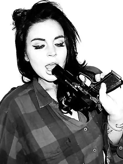 Lindsey Lohan liking jerking over this nasty tramp :)