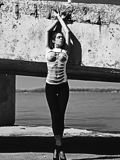 Colours vs black and white