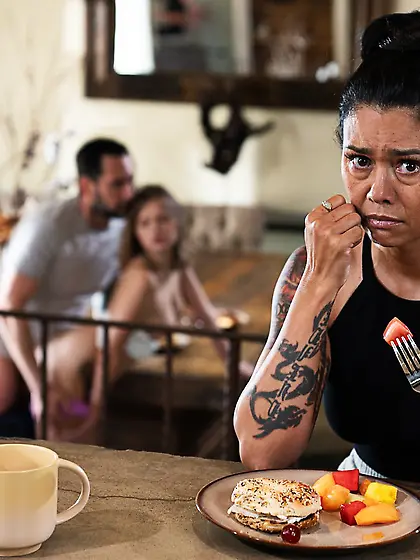 Crazy fetish FFM threesome with Dana Vespoli and Coco Lovelock