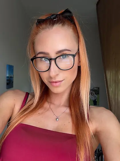 Tereza with sexy glasses