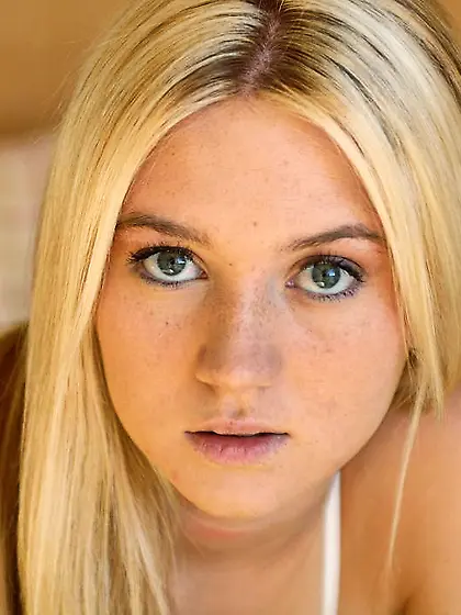 Alison Angel slides her dildo deep inside her sweet wet cunt and