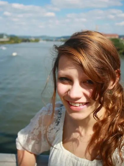 Cute Teen Brunette pt 1