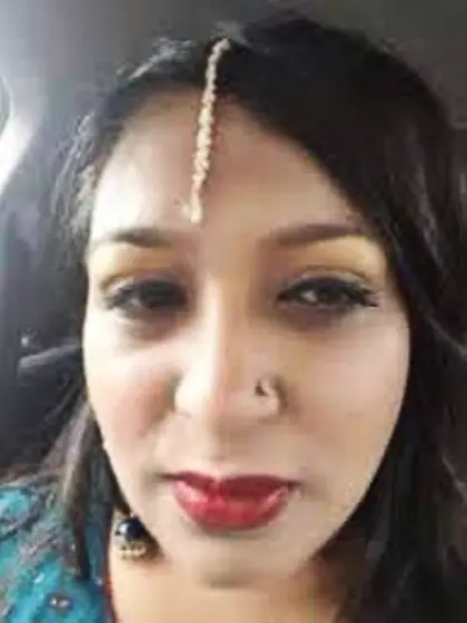 British Wife in Desi Dresses