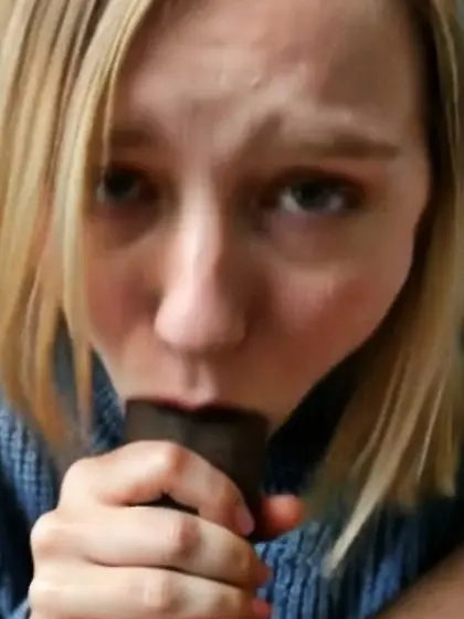 Jeune français de 19 ans paie les dette de son me