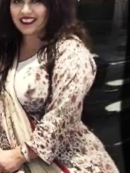 British Wife in Desi Dresses