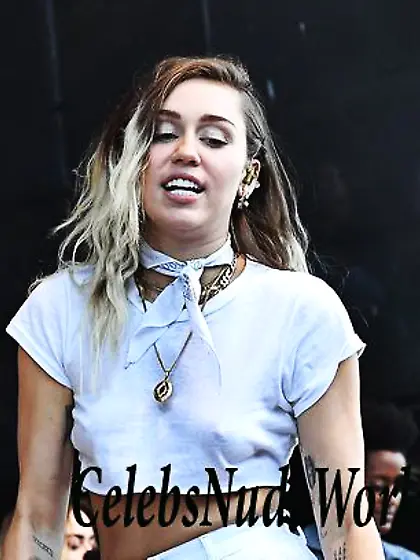 Miley Cyrus Braless On Stage At KTUphoria 2017