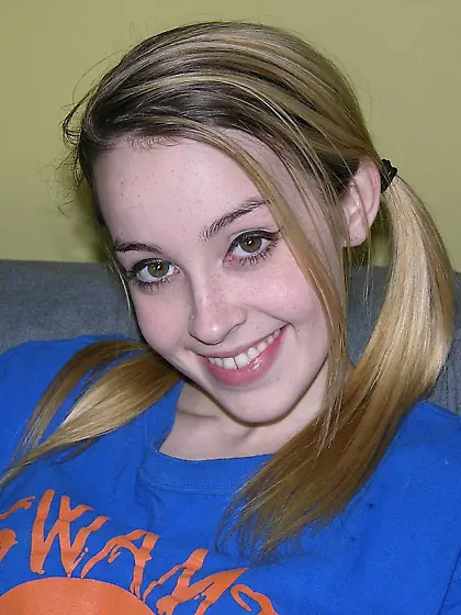 Teen Handjob
