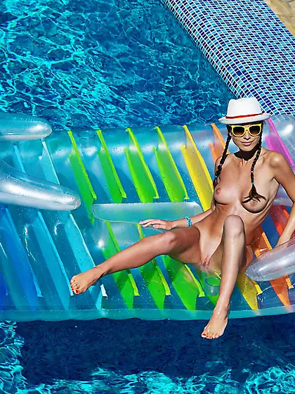 Troezen by Leonardo. Featuring: Elle D. MetArt. Gallery 1. 15. 06