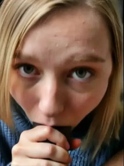 Jeune français de 19 ans paie les dette de son me