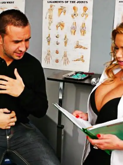 Adorable porn actress gets rid of clothes to reveal curves and h