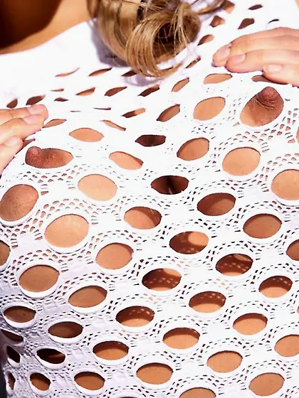 Busty seductress Ashlynn Brooke with sexy smooth pussy strips ou