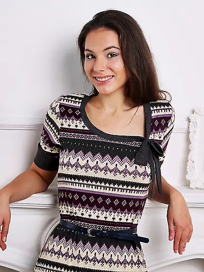 Teen cutie Alisha Cannela is excitingly taking off her clothes a