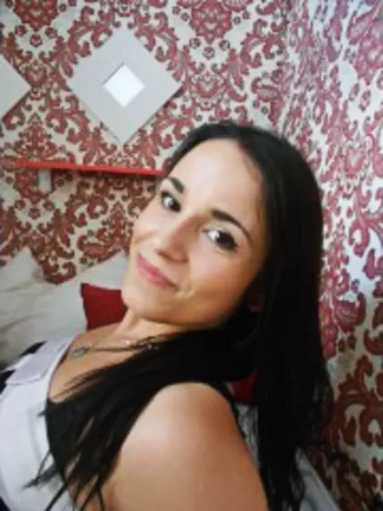 19 yo brunette Luisa.