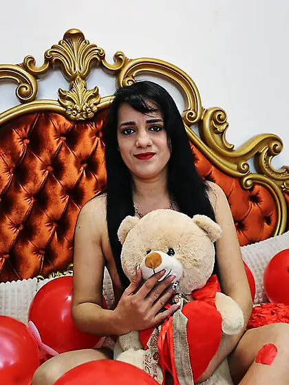 Big tit straight milf