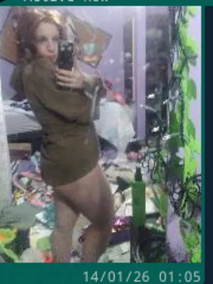 My slut Piper selfie