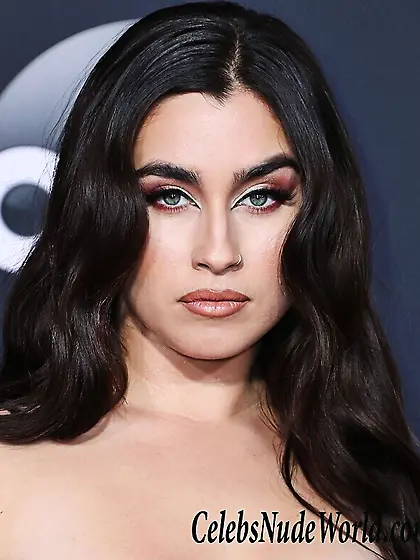 Lauren Jauregui Cleavage