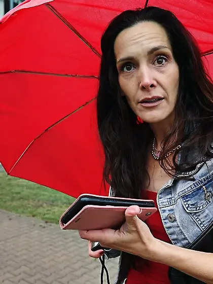 Casting with Skinny Austrian Mature Mia Moon - GERMAN SCOUT