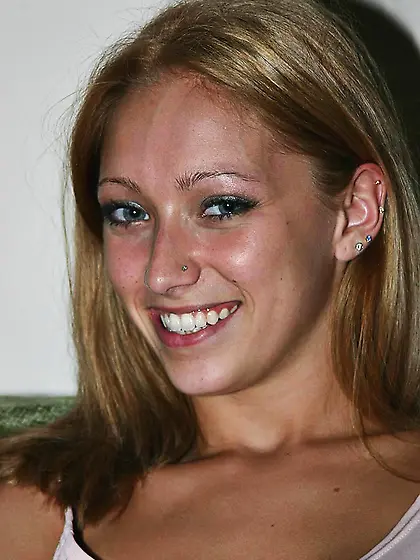 Adel Sharpe takes off her dress and underwear before showing her