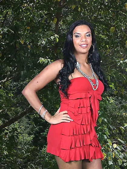 Black tranny showing big black cock